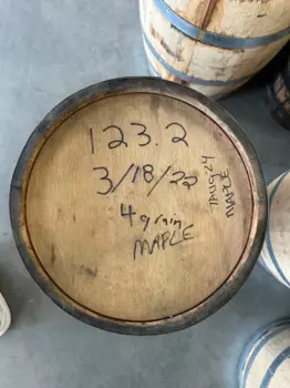 Бочка 56л (15 галлонов) из-под Кленового Сиропа Ironclad Marple Syrup (Американский дуб)