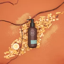 Молочко для тела Oud Wood