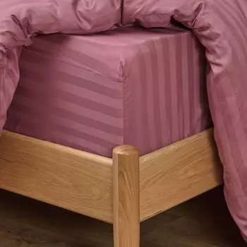 Простыня на резинке Pink berry