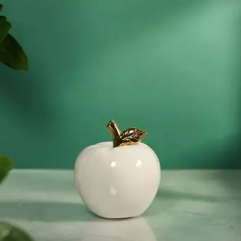 Статуэтка Carlotta