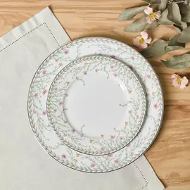 Тарелка Wild flowers