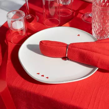 Тарелка Red heart II