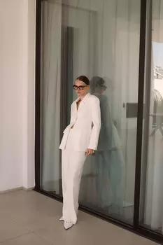 Брюки прямого кроя со льном