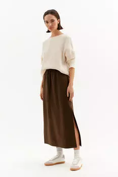 Юбка миди из итальянского трикотажа с разрезами