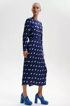 Платье с драпированным поясом