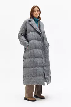 Пуховик классический с лацканами