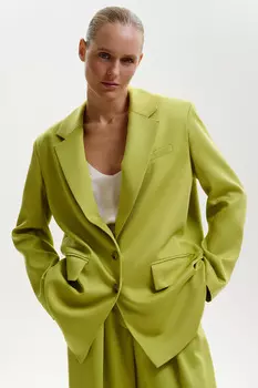 Жакет однобортный с расширенной линией плеча