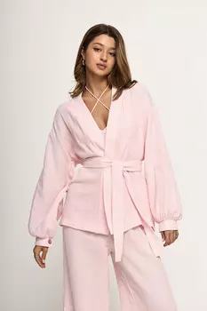 Кимоно на поясе из муслина нежно-розового цвета