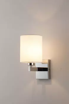 Бра Moderli V2680-1W