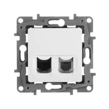 Розетка Legrand 672252