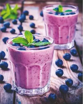 Картина на стекле PosterMarket Ягодный смузи 40х50 см