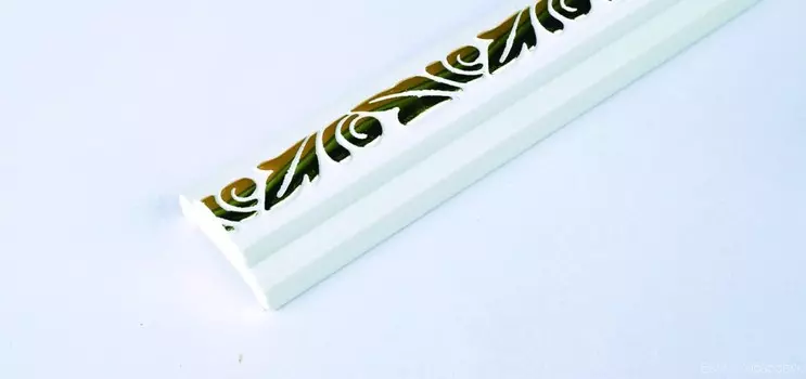 Молдинг № 2-03 (Серебро) 2,4 м (10)