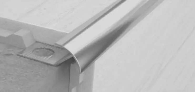 Профиль Лука ПУ 20-10.01лм Угловой 10мм*2700мм, внешний, серебро матовый алюминий