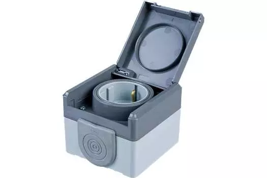 Розетка 1-местная BYLECTRICA Пралеска Аква с крышкой, с заземлением, со шторками, серый IP55