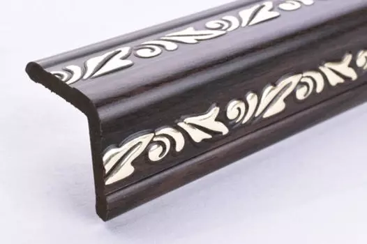 Уголок Декоративный 25*25*2700 мм Д-03 - орех темный