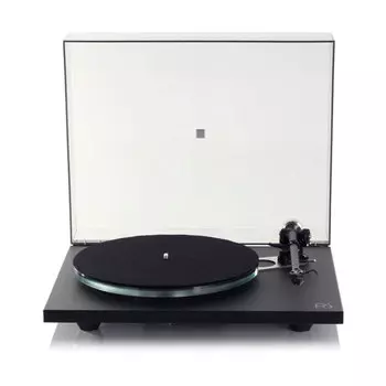 Проигрыватель винила Rega