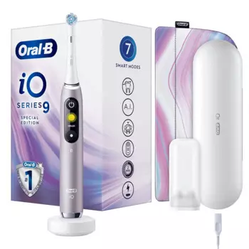 Электрическая зубная щетка Oral-B