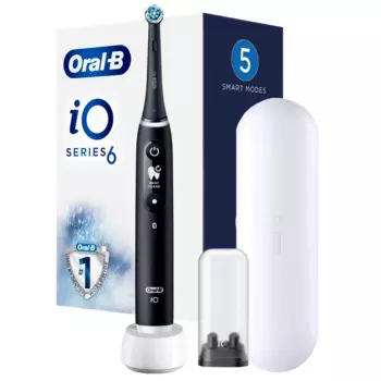 Электрическая зубная щетка Oral-B