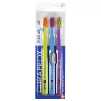 Зубная щетка Curaprox