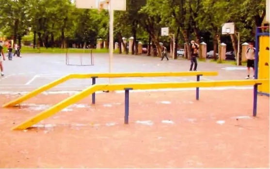 Бревно гимнастическое на металл. ножках Atlet 12х12 см IMP-A201