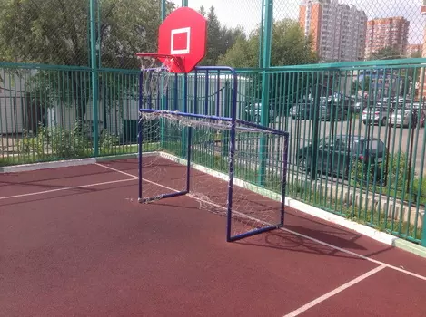 Хоккейные ворота со щитом Glav 17.103