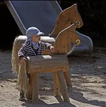 Конь Hercules Серия Ферма 4301