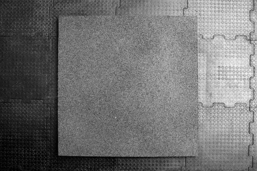 Резиновое покрытие YouSteel 100х100х2 см