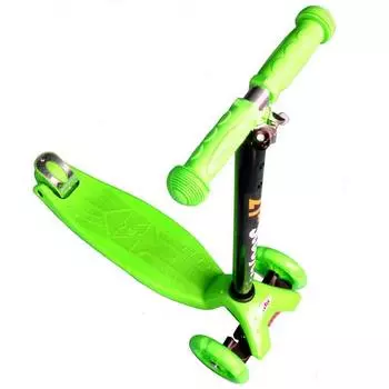 Самокат Sportex 3-х колесный Scooter светящиеся колеса F18403 зеленый