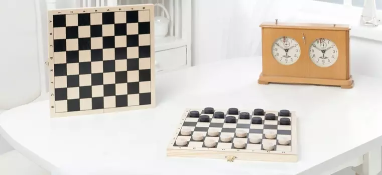 Шашки деревянные с дорожной деревянной доской 008-07 Классика