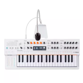 Синтезатор Arturia