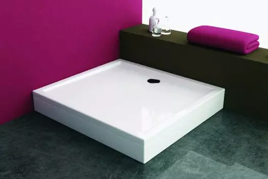 Акриловый душевой поддон Kolpa-San Flamenco 90x90