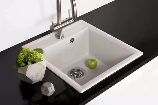 Кухонная мойка Omoikiri Daisen 46-SA Artgranit