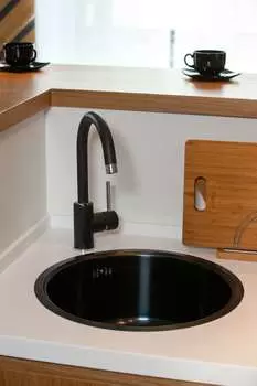 Кухонная мойка Omoikiri Toya 42-GM