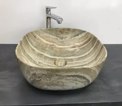 Раковина накладная CeramaLux 44 см 543 коричневая