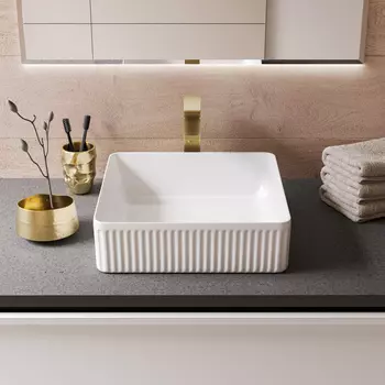 Раковина накладная Grossman 40 см GR-3061 белая