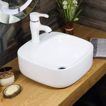 Раковина накладная Melana 42 см MLN-320306 белая