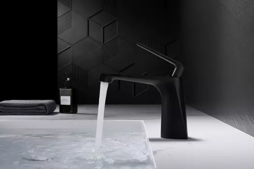 Смеситель для раковины Milleau CRISTAL MLV6223LS-MB черный матовый