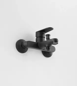 Смеситель для ванны Arrow AG36AMB черный