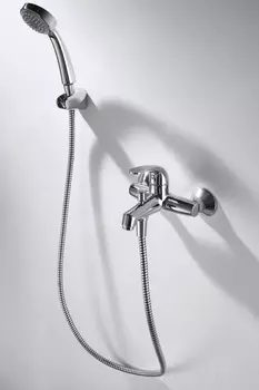 Смеситель для ванны или для душа Bravat Fit F6135188CP-B-RUS