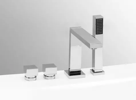 Смеситель для ванны, врезной Эстет Quadro Lux хром