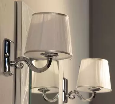 Светильник Aquaton Венеция 3013/M/CR белый