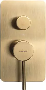 Встраиваемый смеситель для ванны и душа Allen Brau Priority 5.31A11-GB с внутренней частью, золото