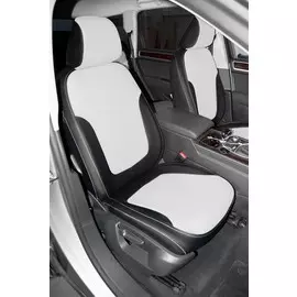 Чехлы Почин Volkswagen Touareg экокожа перфорация черно-белые