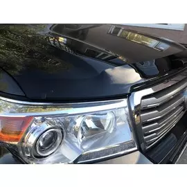 Дефлектор капота темный Toyota Land Cruiser 200 2007-2015