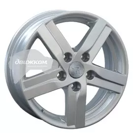 Литые диски Replay 5,5x15/5x114,3 ET46 D67,1 MI84 Sil (C570)
