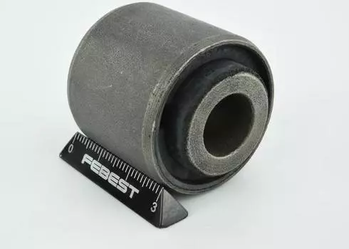 Сайлентблок зад. попереч. тяги Ford Focus I, II 98-, C-Max 03-, Mazda 3 03-, 5 05-, Volvo C30 06-, S40 II 04-
