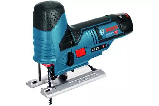 Аккумуляторный лобзик Bosch GST 12V-70, маятниковый ход, аккумуляторный, регулировка частоты хода, АКБ+З/У (0615990M40)