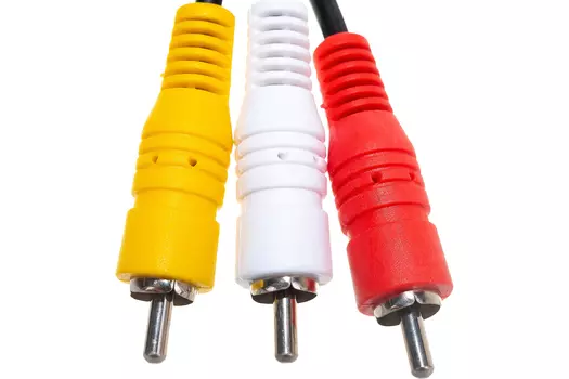 Кабель 3xRCA(M)-4xRCA(M), 2м, черный PERFEO (R3101)