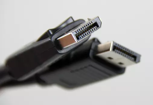 Кабель DisplayPort(20M)-DisplayPort(20M) v1.2 4K, 1.8 м, черный VCOM (VHD6220-1.8M)