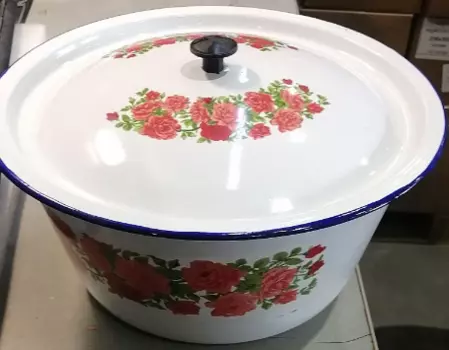 Кастрюля Velton Park VLT2103-021 3.8 л, эмалированная сталь, белый/принт с крышкой (PYFB24)